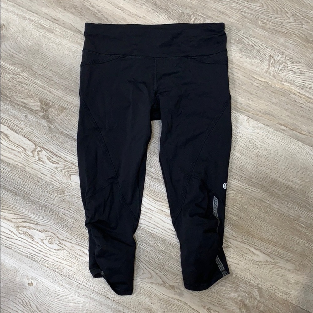 Lululemon cropped pants sz 4